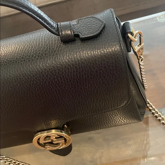 GUCCI Dollar Calfskin Interlocking
GG Top Handle Shoulder Bag Black authentic - Picture 7 of 16